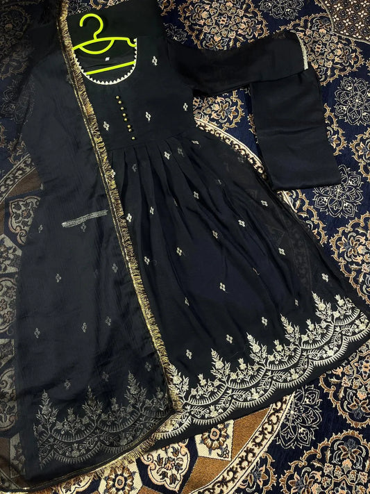 Neck, Border Embroidered With Pearls Work Kids Maxi With Lace Duppatta 3Pcs