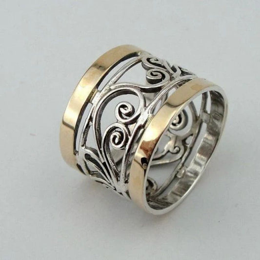 Creative Retro Hollow Pattern Alloy Men's Ring